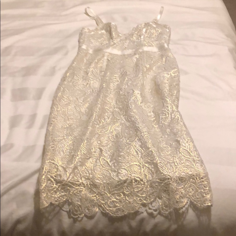 Gorgeous Gold/white dress!